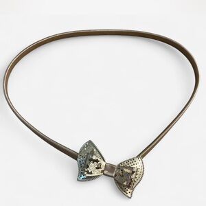 vintage gold tone metal bow belt